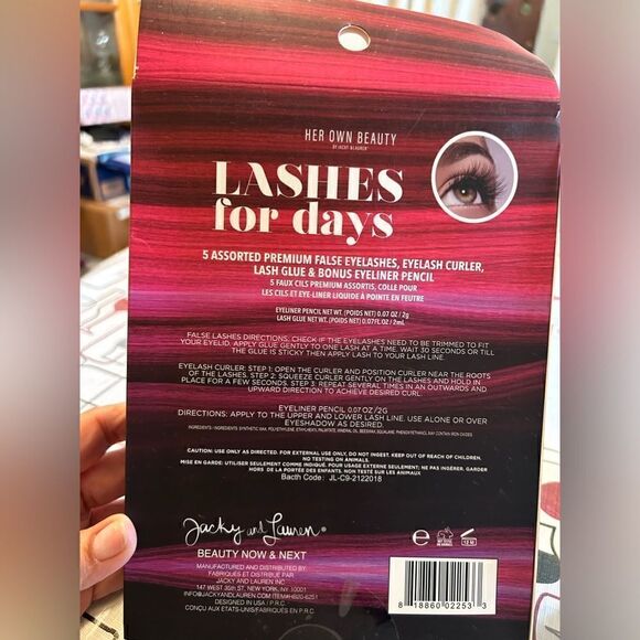NWT/NIB Her Own Beauty Eyelashes - Picture 4 of 6